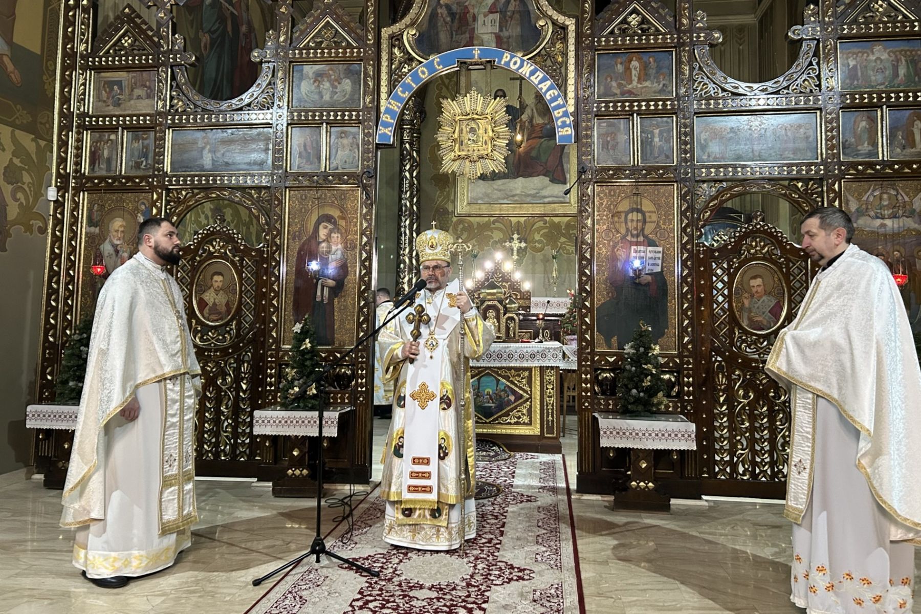 Владика Ярослав Приріз: «Ми не залишаємо надію в минулому, а беремо її зі собою як найцінніший скарб у Новий 2026 рік Божий»