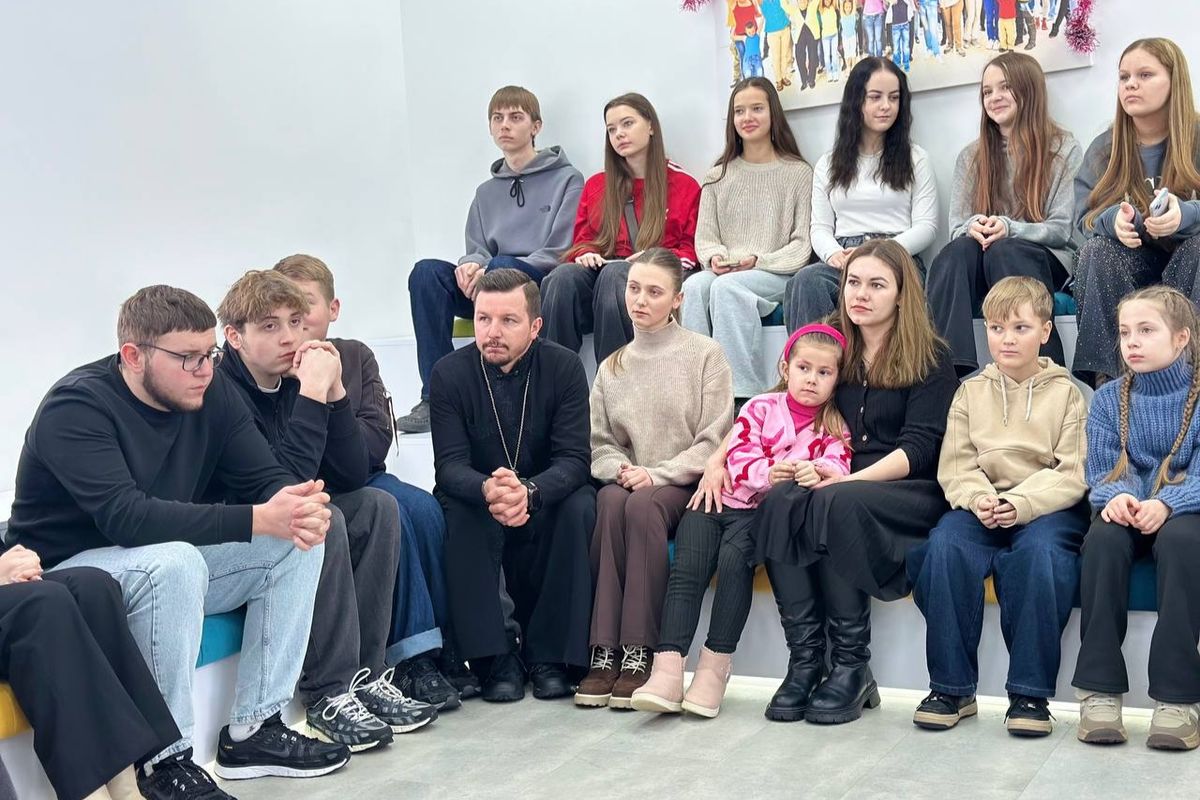 Товариство «Обнова» представили молоді Кам’янець-Подільської єпархії УГКЦ