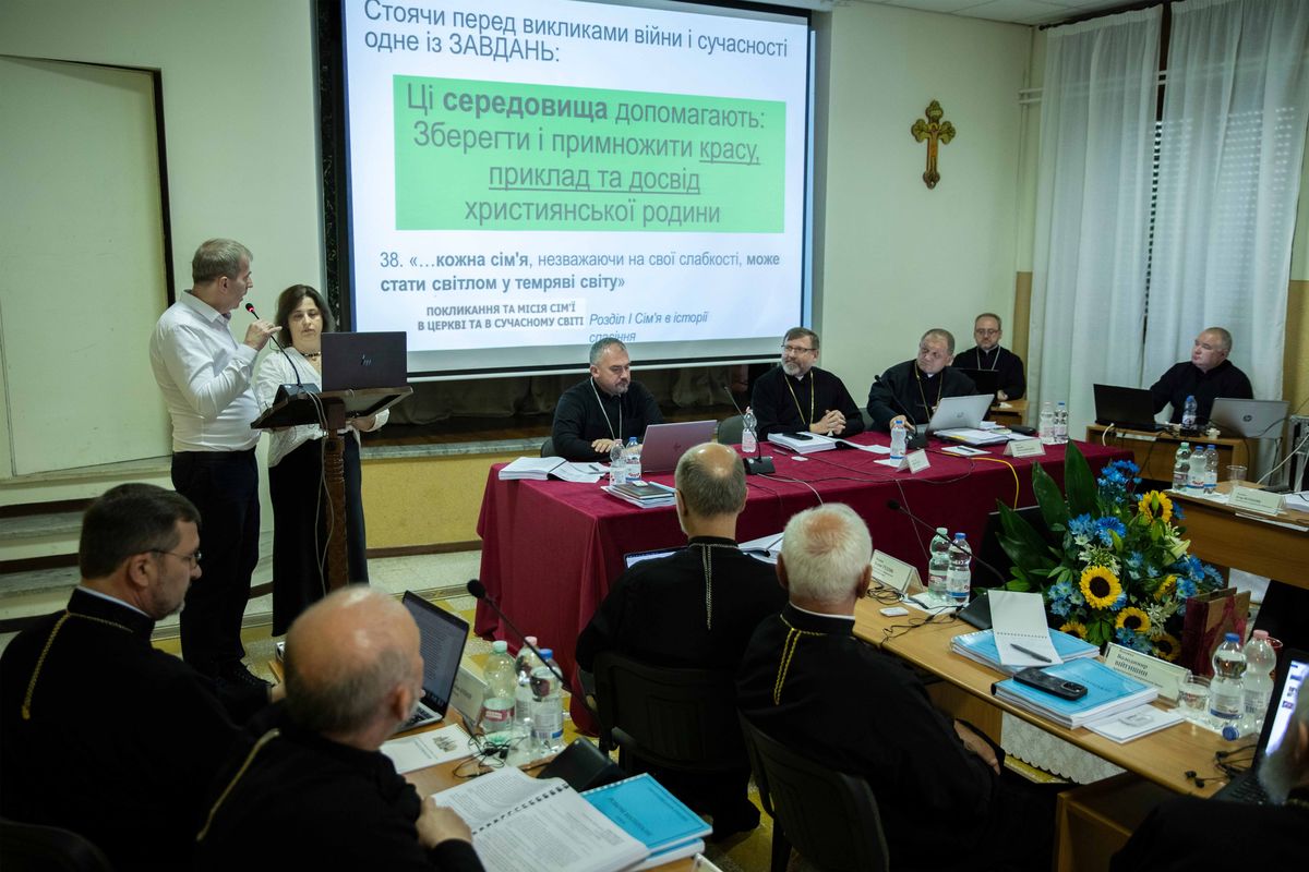 At the UGCC Synod, Married Couple from Ukraine Share How Families Are Rebuilding During Wartime