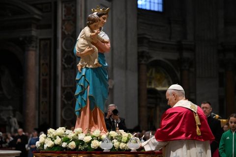 «Кожен має своє місце у мозаїці миру», — Папа Лев XIV під час молитви за мир у Ватикані