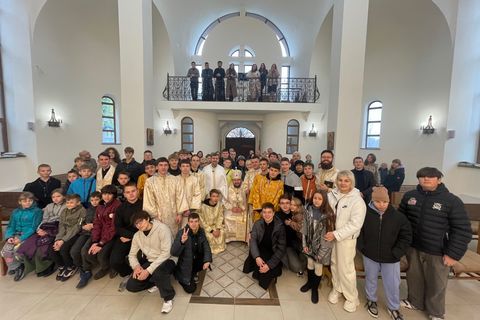 Вівтарники чотирьох прифронтових областей уперше за час війни зібралися разом