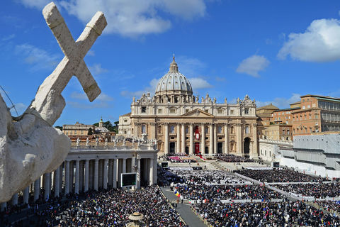 Announcement. His Beatitude Sviatoslav in concelebration with the bishops of the Synod of the UGCC are to preside over the Liturgy in St. Peter’s Basilica in Vatican City