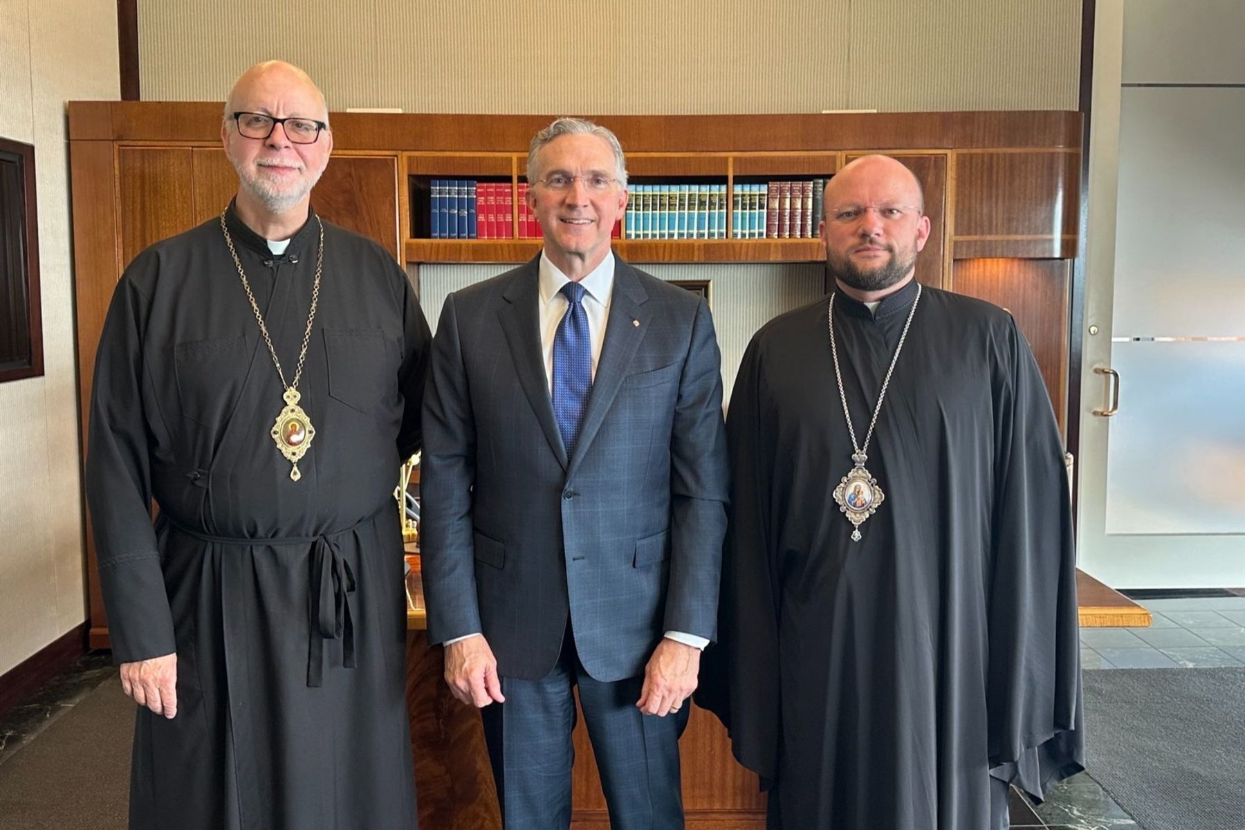 Bishops Stepan Sus and Pavlo Chomnycky Meet with Knight of Columbus Patrick Kelly