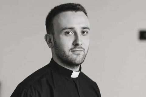 На 33-му році життя раптово відійшов до вічності священник Івано-Франківської архиєпархії Володимир Війтишин