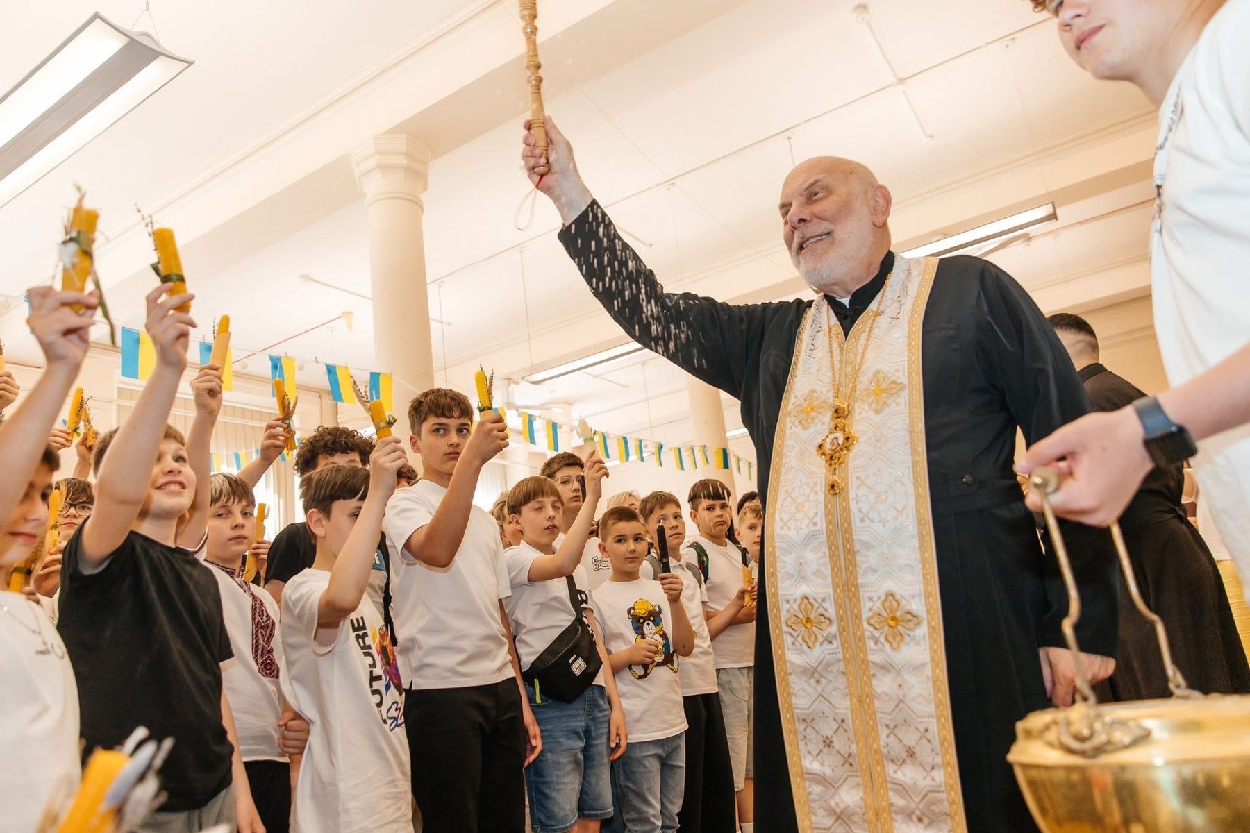 Майже 100 вівтарників взяли участь у щорічному з’їзді у Лондонській єпархії Пресвятої Родини