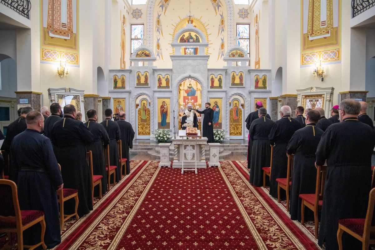 Молитовне прикликання Святого Духа перед початком Синоду Єпископів