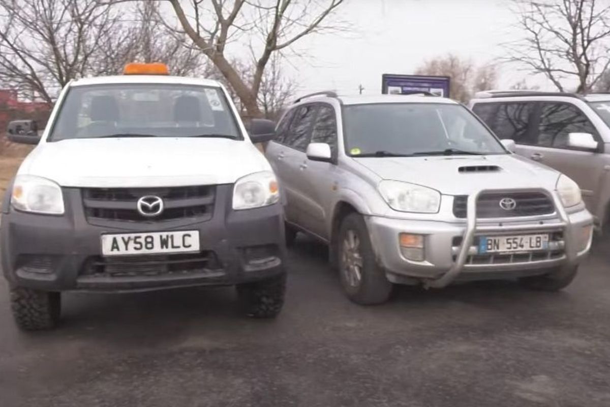 UGCC Parish in Poltava Donates Seven Cars to the Frontline