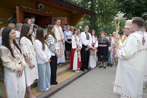 Від Зарваниці до Тернополя, Івано-Франківська та Коломиї: владики Синоду Єпископів УГКЦ молилися разом із парафіяльними громадами