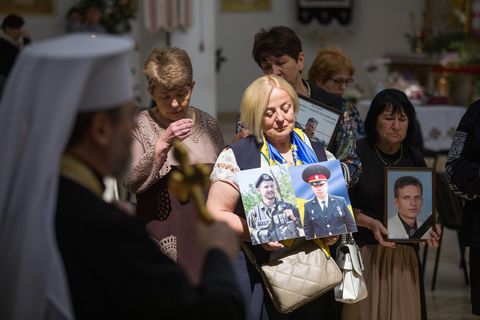 Блаженніший Святослав у День пам’яті захисників України: Молимося за полеглих і обіймаємо тих, хто переживає біль утрати