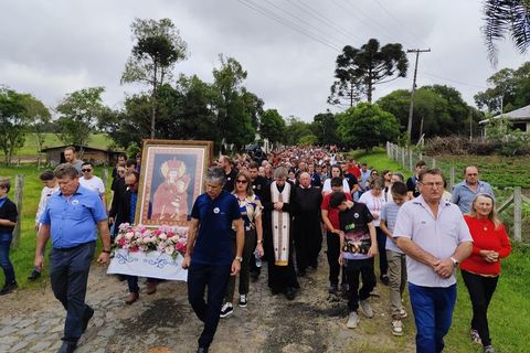 Українці у Бразилії взяли участь у 32-й Марійській прощі до Богородиці Коралів